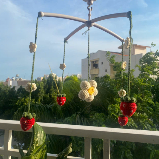 Strawberry Garden Baby Crib Mobile – Handmade Crochet Nursery Mobile with Strawberries, Leaves & Flowers – Soft Yarn Baby Gift
